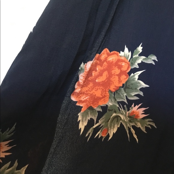 NWT faux wrap maxi dress - Picture 5 of 8